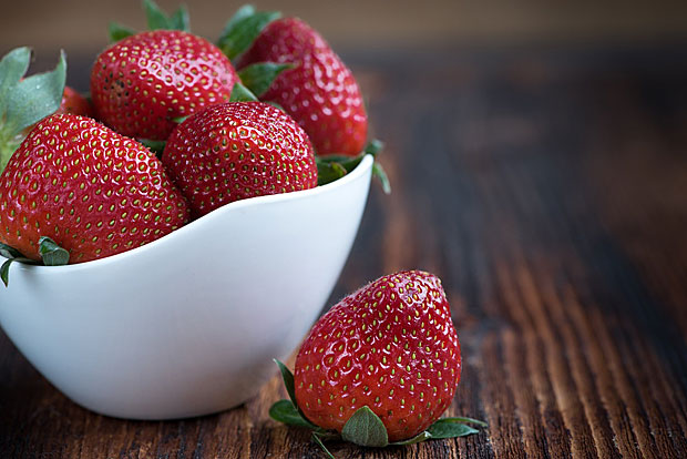 1. Erdbeeren: Die Spitzenreiten enthielten bis zu 22 unterschiedliche Pestizid