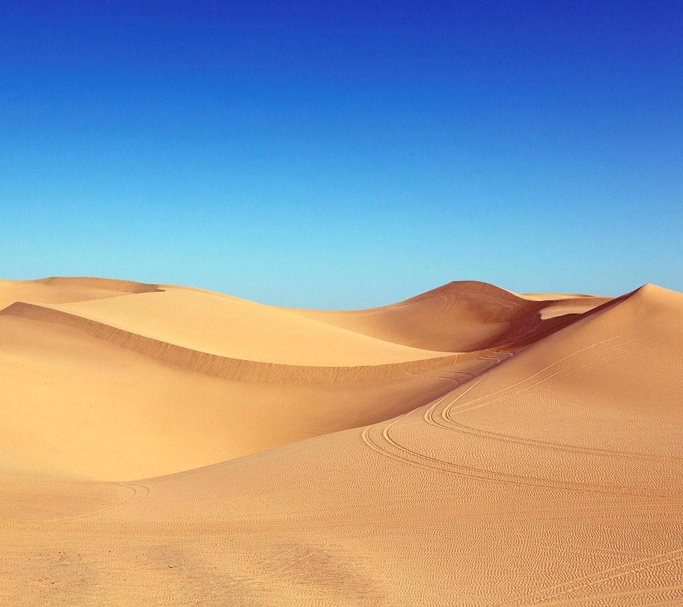 Sand so weit das Auge reicht – doch als Bausand eignet sich Wüstensand nicht. Foto: © Falkenpost / Pixabay