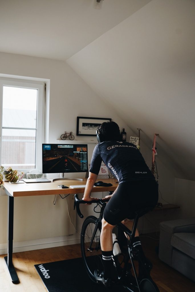 Indoortraining-Zwift-fit bleiben