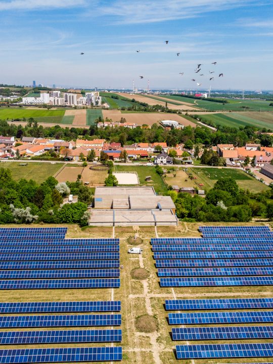 Die größte Photovoltaikanlage Wiens am Wasserbehälter Unterlaa der MA 31 ist soeben in Betrieb gegangen. Foto: © MA31/Fürthner