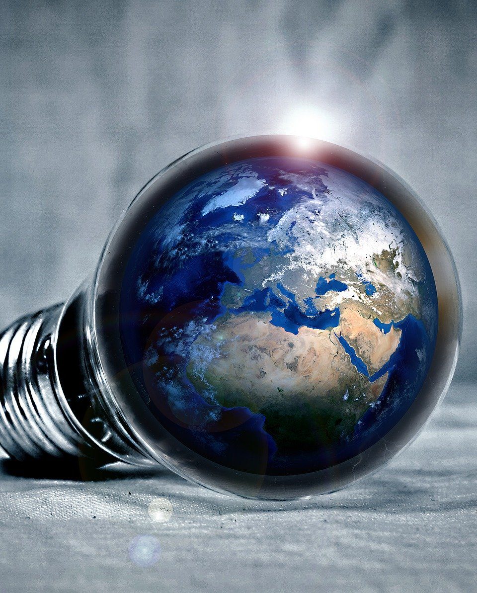 Erneuerbare Energie aus der Luft gewinnen? Erste Experimente versprechen Großes. Fotocredit: © PIRO4D / Pixabay