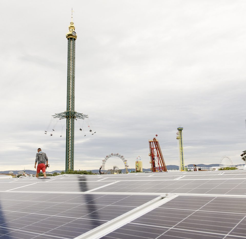 Der Wiener Prater ist um eine Attraktion – und um eine Solaranlage reicher! Foto: © Wien Energie / Max Kropitz