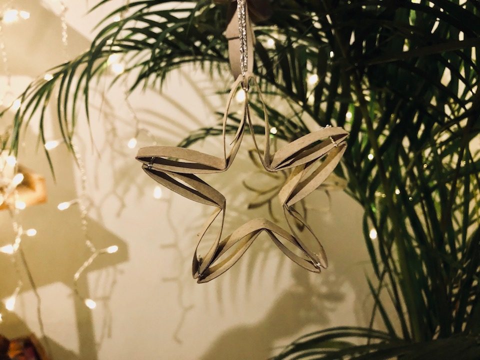 Last Minute Weihnachtsdeko aus Klopapierrollen. -Fotocredits: Lisa Radda