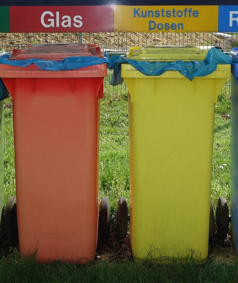 Mülltrennen? Macht das überhaupt Sinn? Wir haben für euch 10 Recycling Mythen unter die Lupe genommen. Fotocredit: © Michael Schwarzenberger/Pixabay