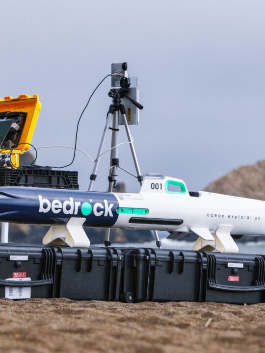 Drohnen erheben sich nicht nur in die Lüfte, sondern können auch unter Wasser wertvolle Dienste leisten, wie dieses AUV von Bedrock. Fotocredit: © Bedrock