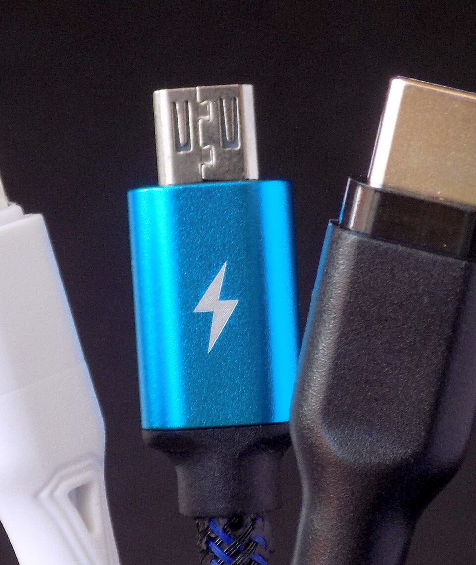 Steckerproblematik: Der von der EU geforderte USB-C-Standard soll Elektroschrott minimieren. Fotocredit: © tomekwalecki via Pixabay