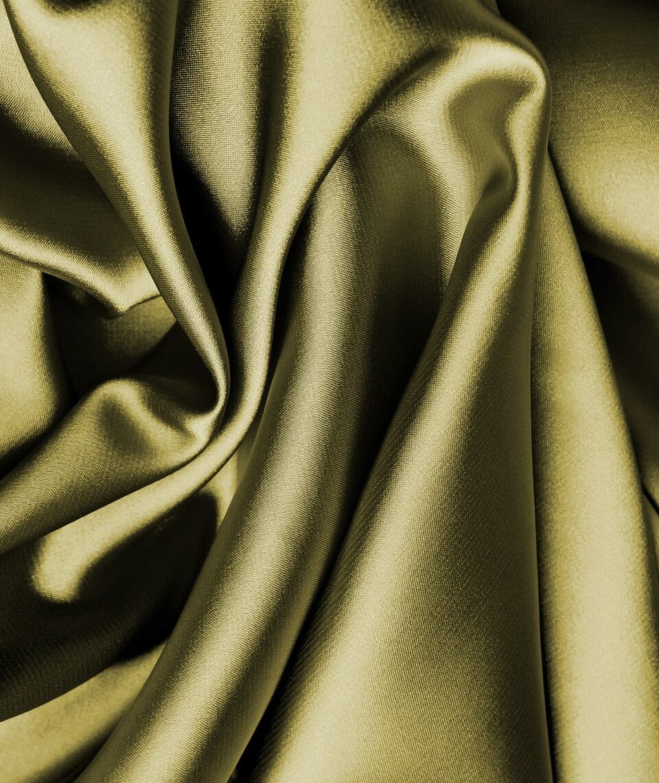 Rayon oder Viskose wurde früher auch Kunstseide genannt. Diese Bezeichnung ist heute nicht mehr zulässig. Fotocredit: © Frank Winkler/Pixabay