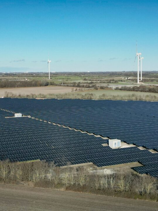 Das grüne Hybridkraftwerk in Niederösterreich ist das größte seiner Art im Land. Fotocredit: © Wien Energie/Johannes Zinner